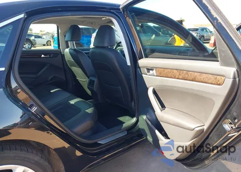 2015 Volkswagen Passat 2.0L Tdi Sel Premium from USA, damaged, VIN 1VWCV7A37FC108300